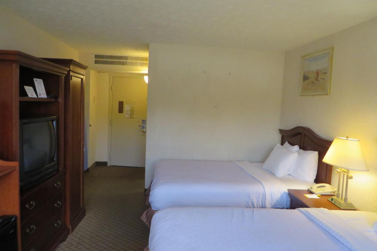 Photo - Days Inn by Wyndham Columbus Airport