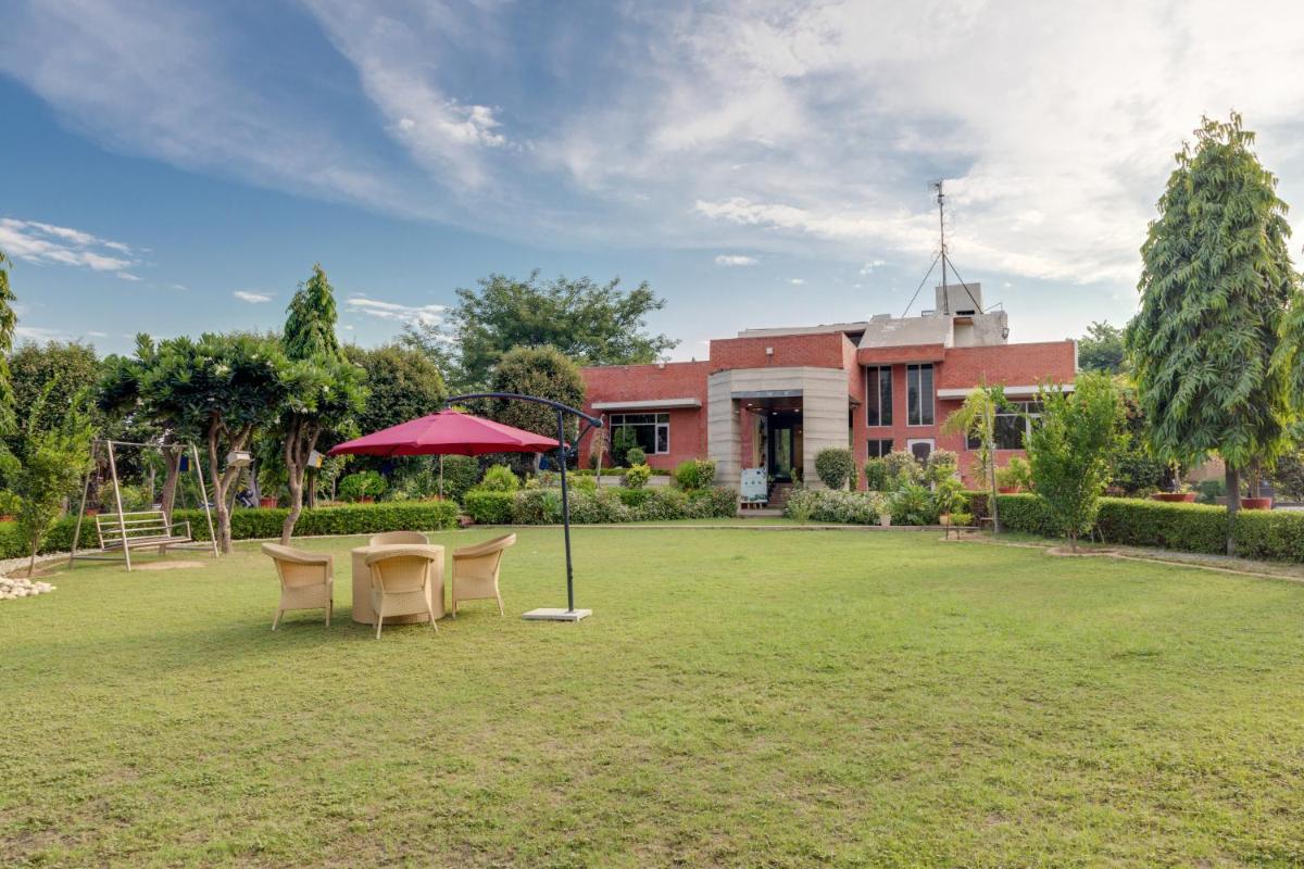 The Benefits of Owning a Farmhouse in Gurgaon