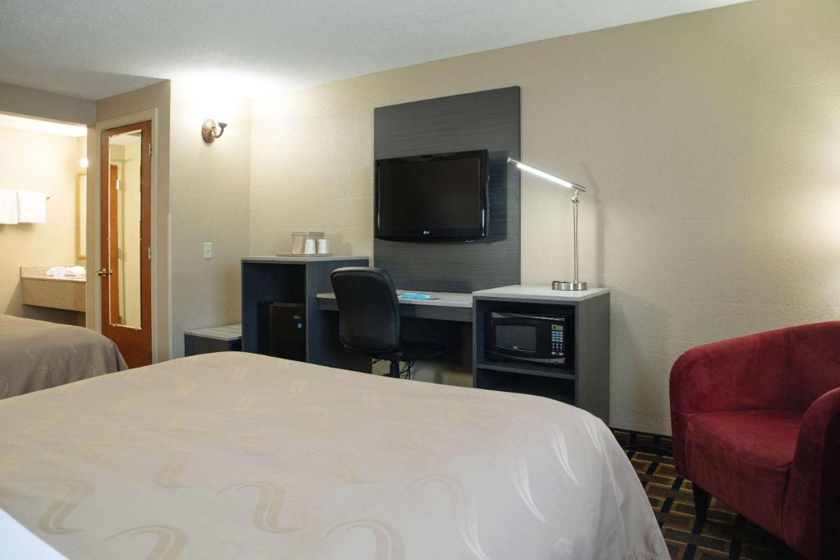 Photo - Quality Inn Raynham - Taunton