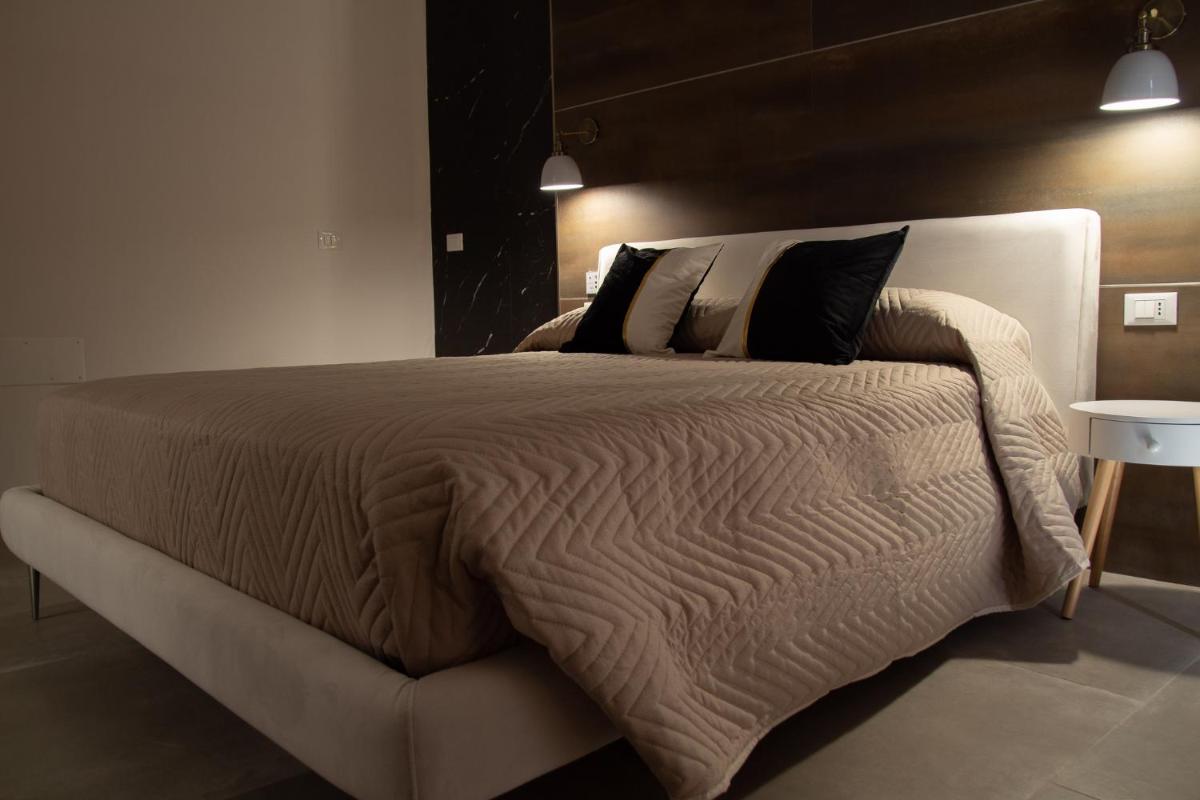 Foto - La Vucciria di Guttuso