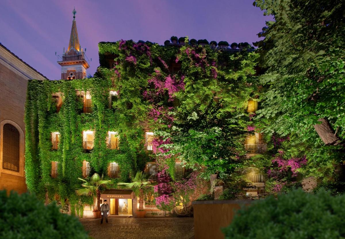Hotel Raphaël - Relais & Châteaux photo 1
