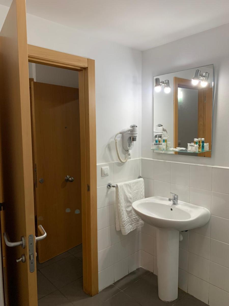 Photo - MHC Arenales Hotel