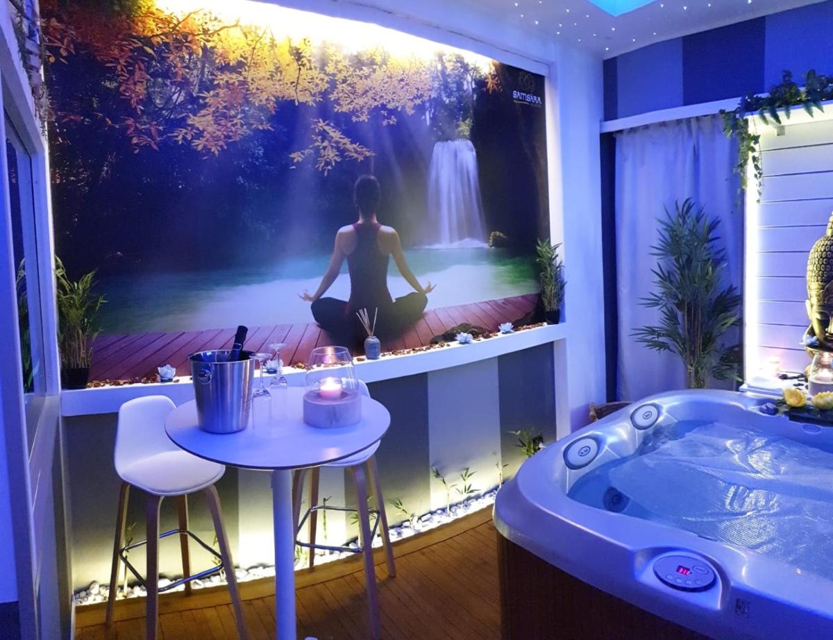 Photo - Saṃsāra & Nirvana Suite