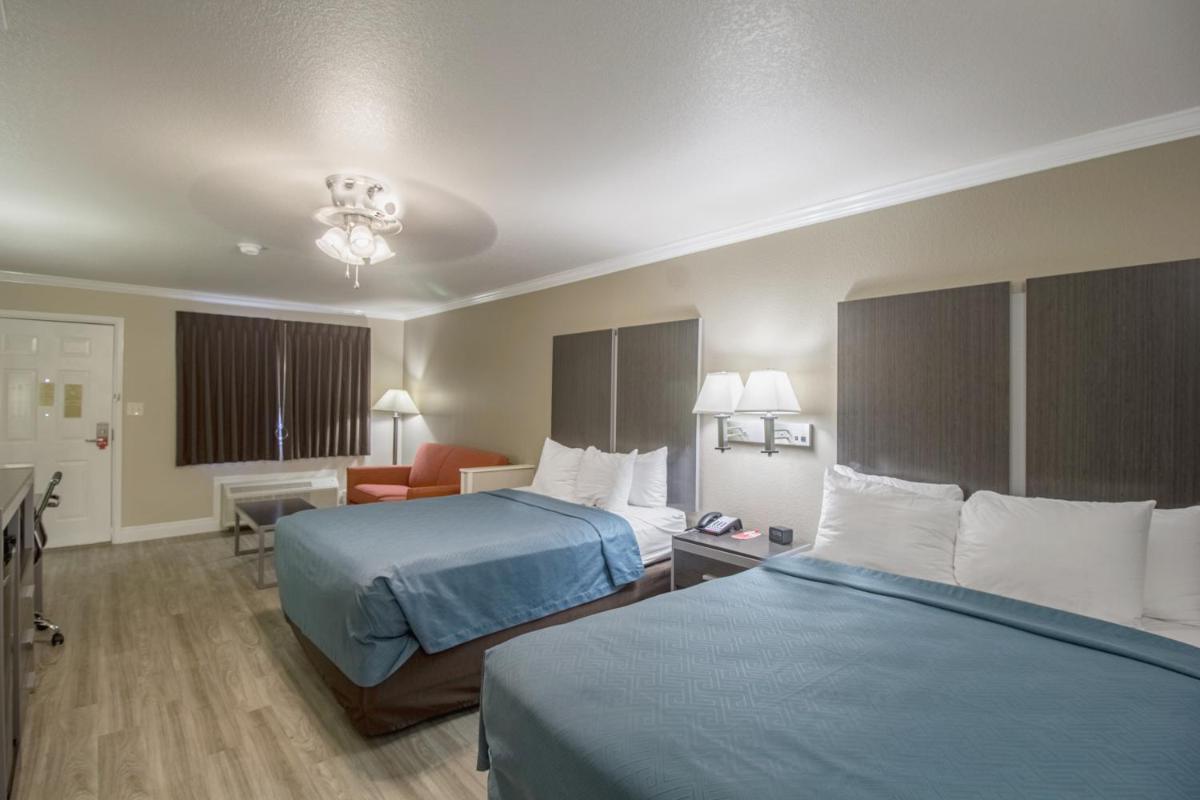 Photo - Econo Lodge Inn & Suites Corpus Christi