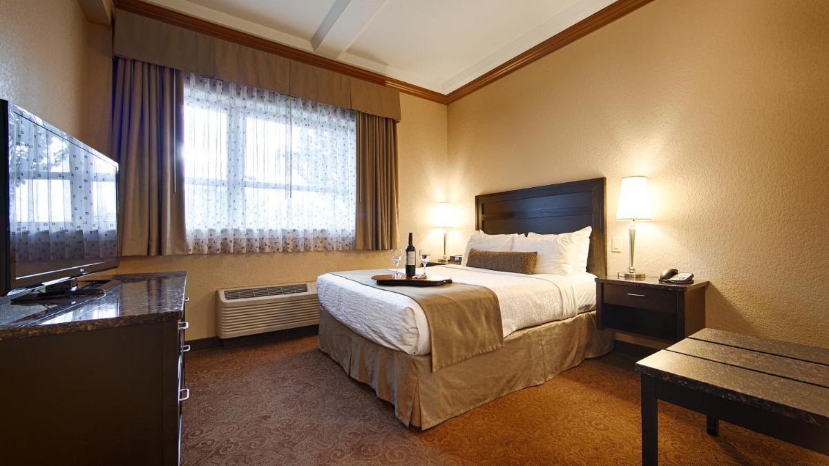 Photo - Best Western Plus Kamloops Hotel