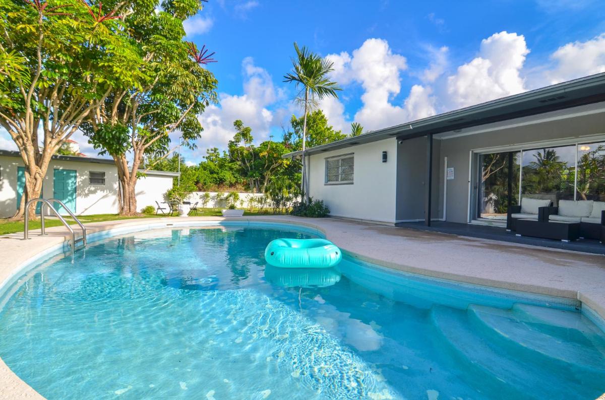 40 Villas In Bahamas