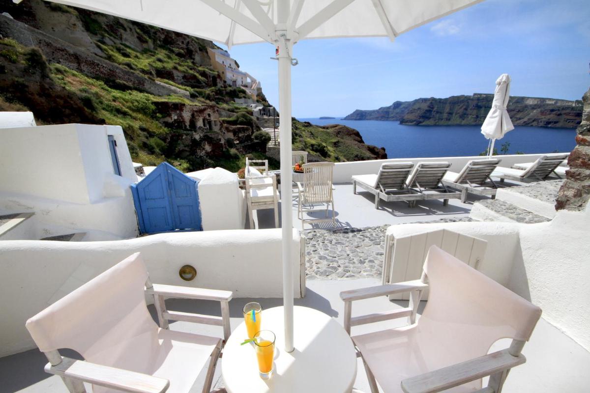 Photo - Oia Mare Villas