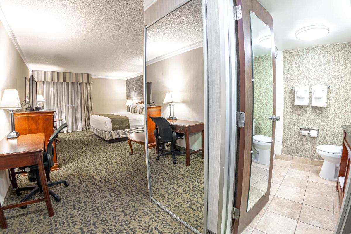 Photo - Salt Lake Plaza Hotel SureStay Collection by Best Western