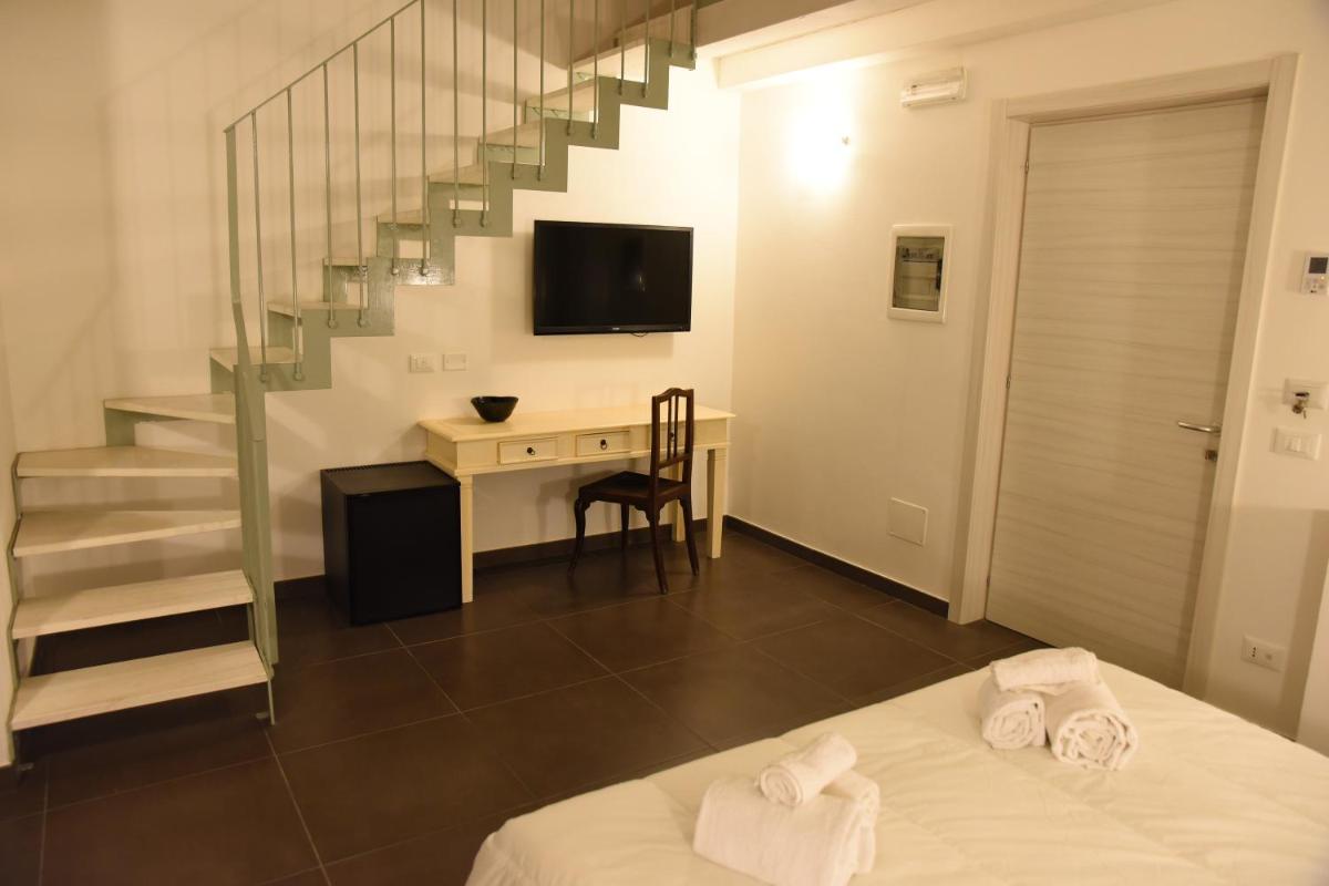 Photo - UP Room&Suite