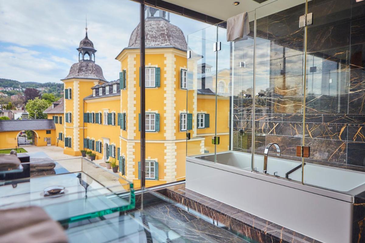 Photo - Falkensteiner Schlosshotel Velden – The Leading Hotels of the World
