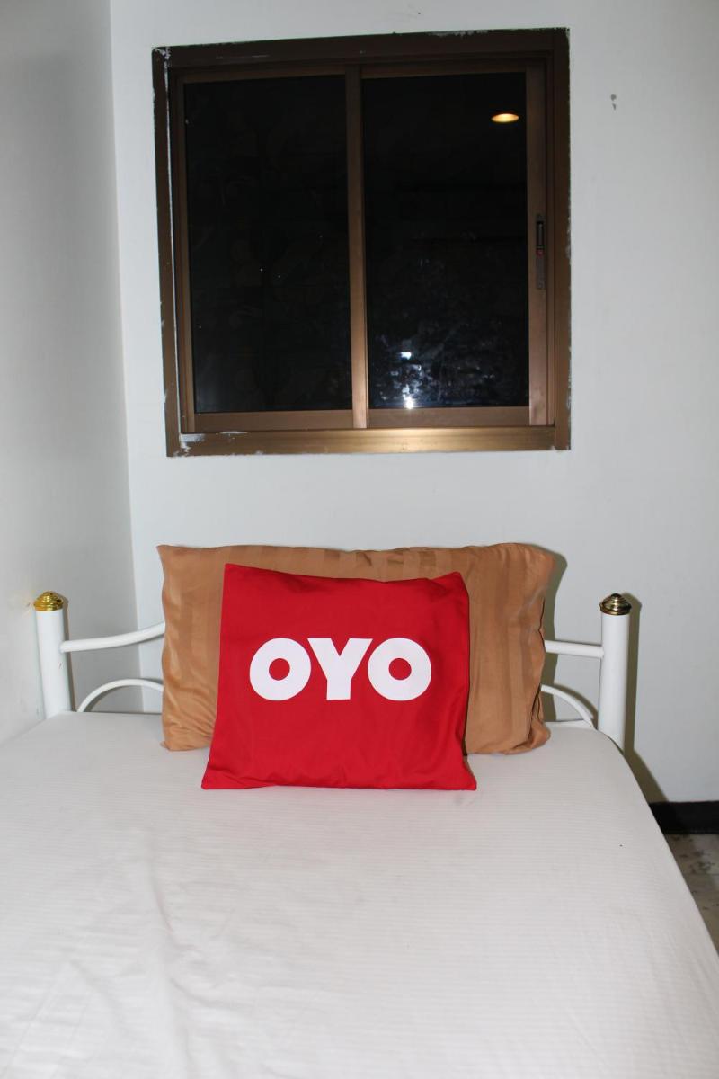 Photo - OYO 985 The Twins Hostel