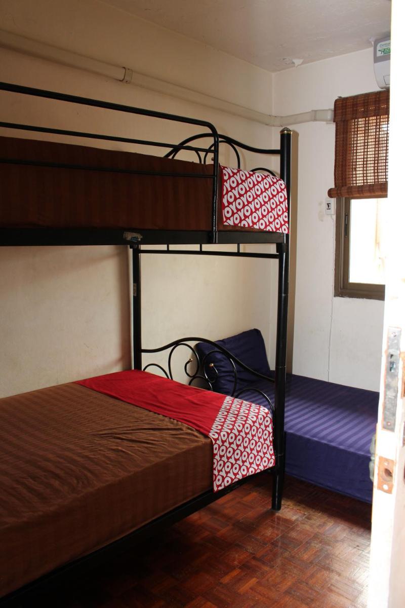 Photo - OYO 985 The Twins Hostel