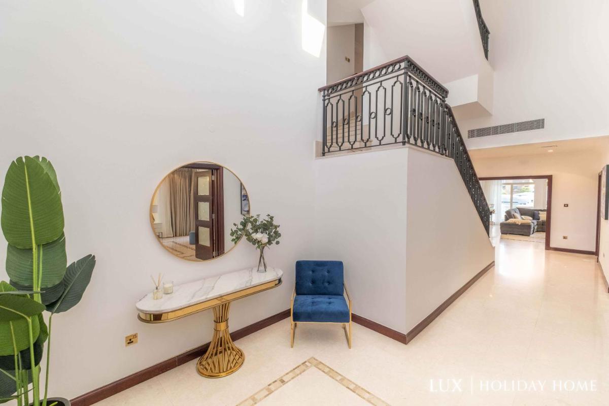 Photo - LUX The Luxury Sunny Shores Palm Villa