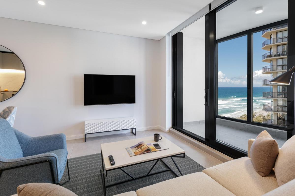 Photo - Meriton Suites Surfers Paradise