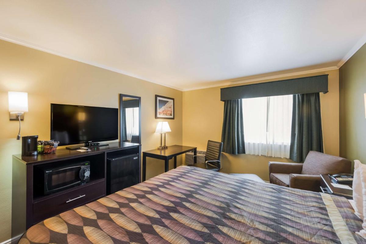 Photo - Best Western Richfield Inn