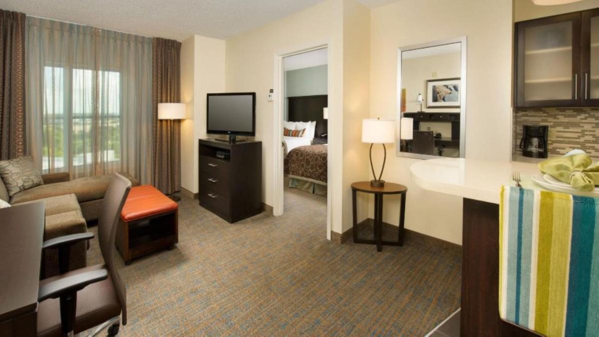 Photo - Staybridge Suites Houston West - Energy Corridor, an IHG Hotel