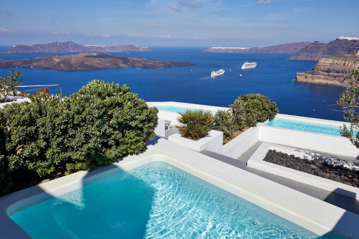 Photo - Alti Santorini Suites