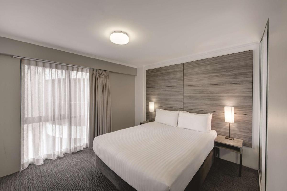 Photo - Adina Serviced Apartments Canberra James Court