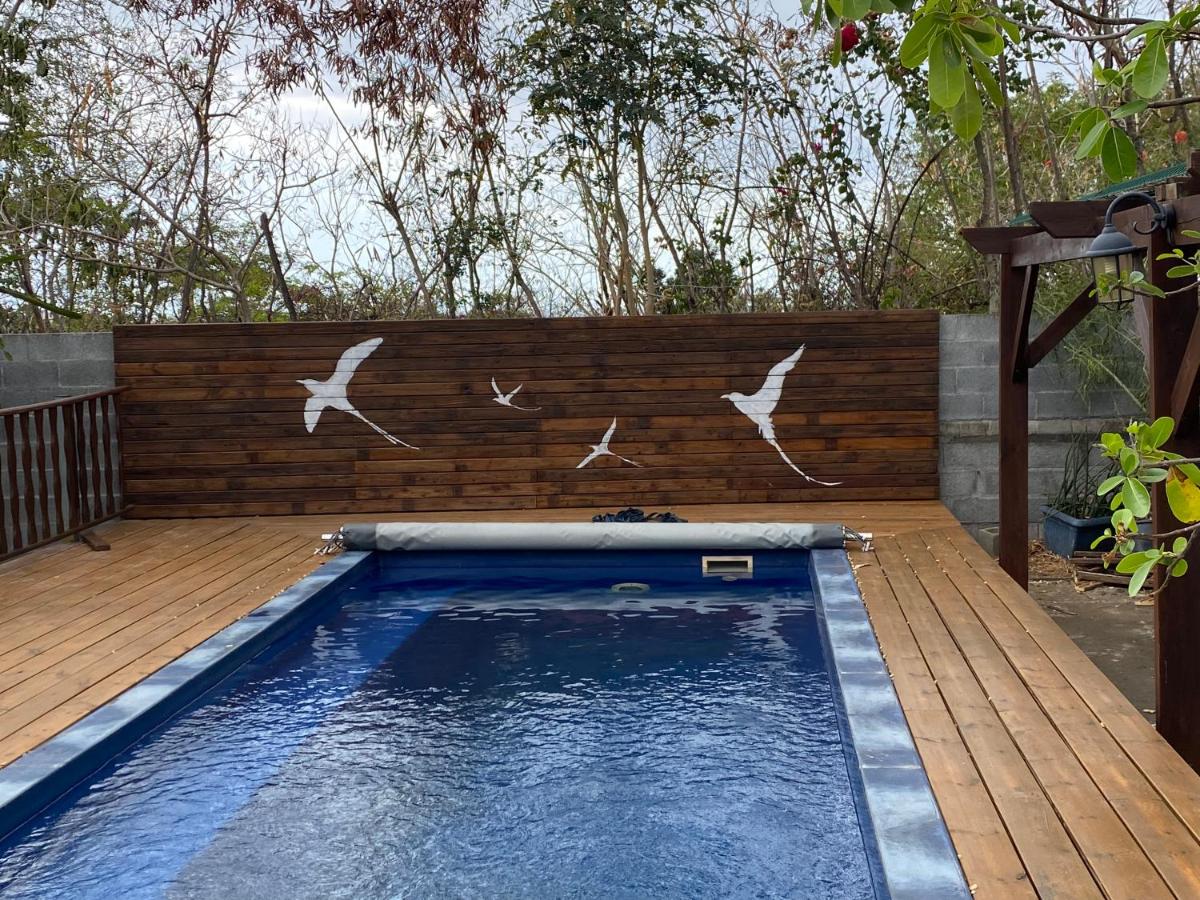 La Kaz Paille en Queue, Magnifique Villa F5 avec piscine et Jacuzzi sur La Possession photo 8