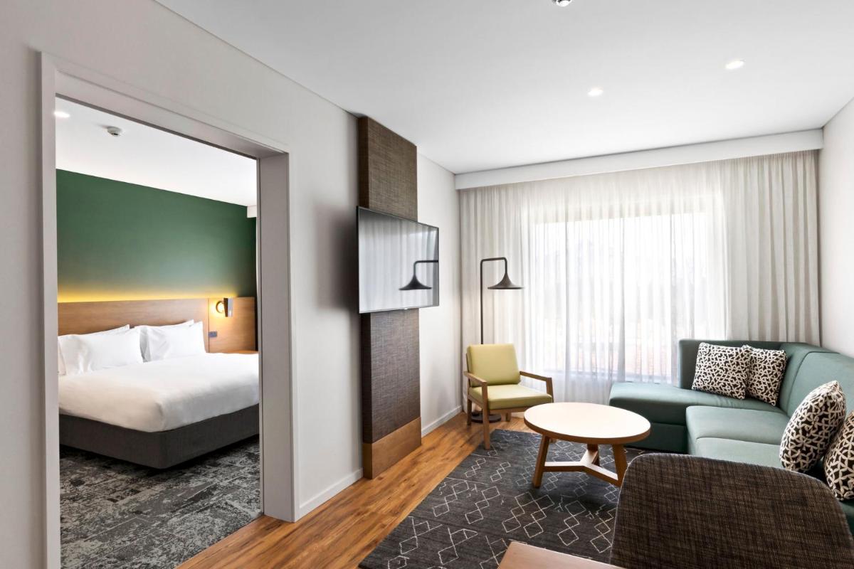 Foto - Holiday Inn Express & Suites Queenstown, an IHG Hotel