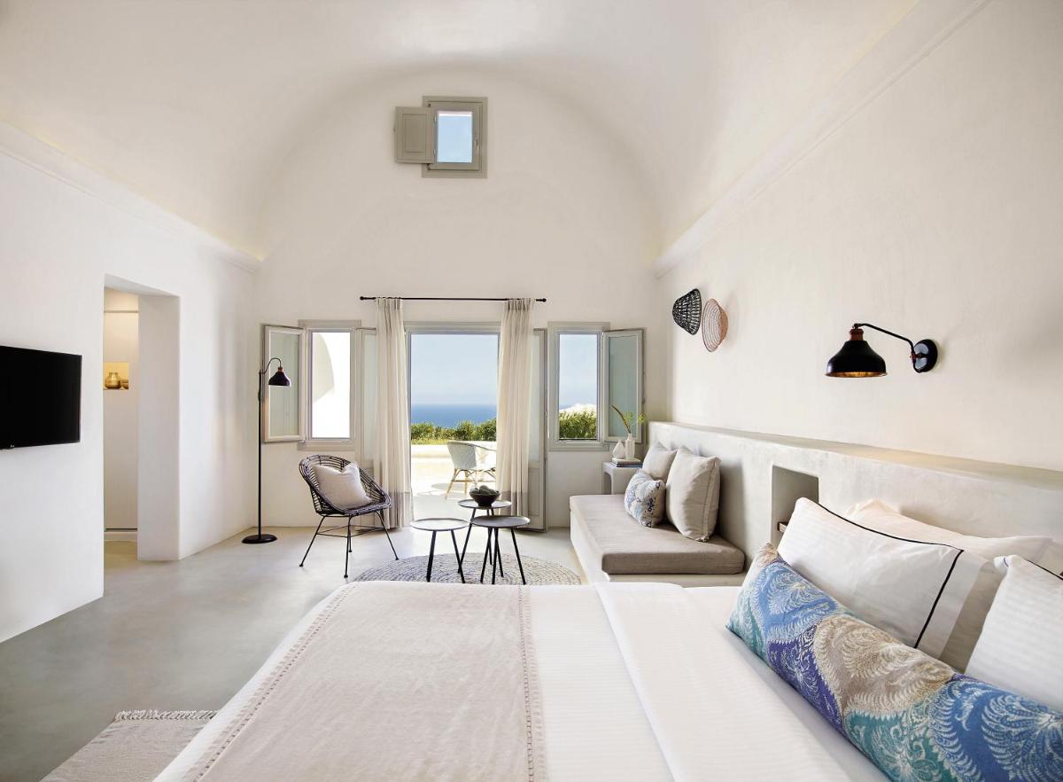 Photo - Santo Pure Oia Suites & Villas