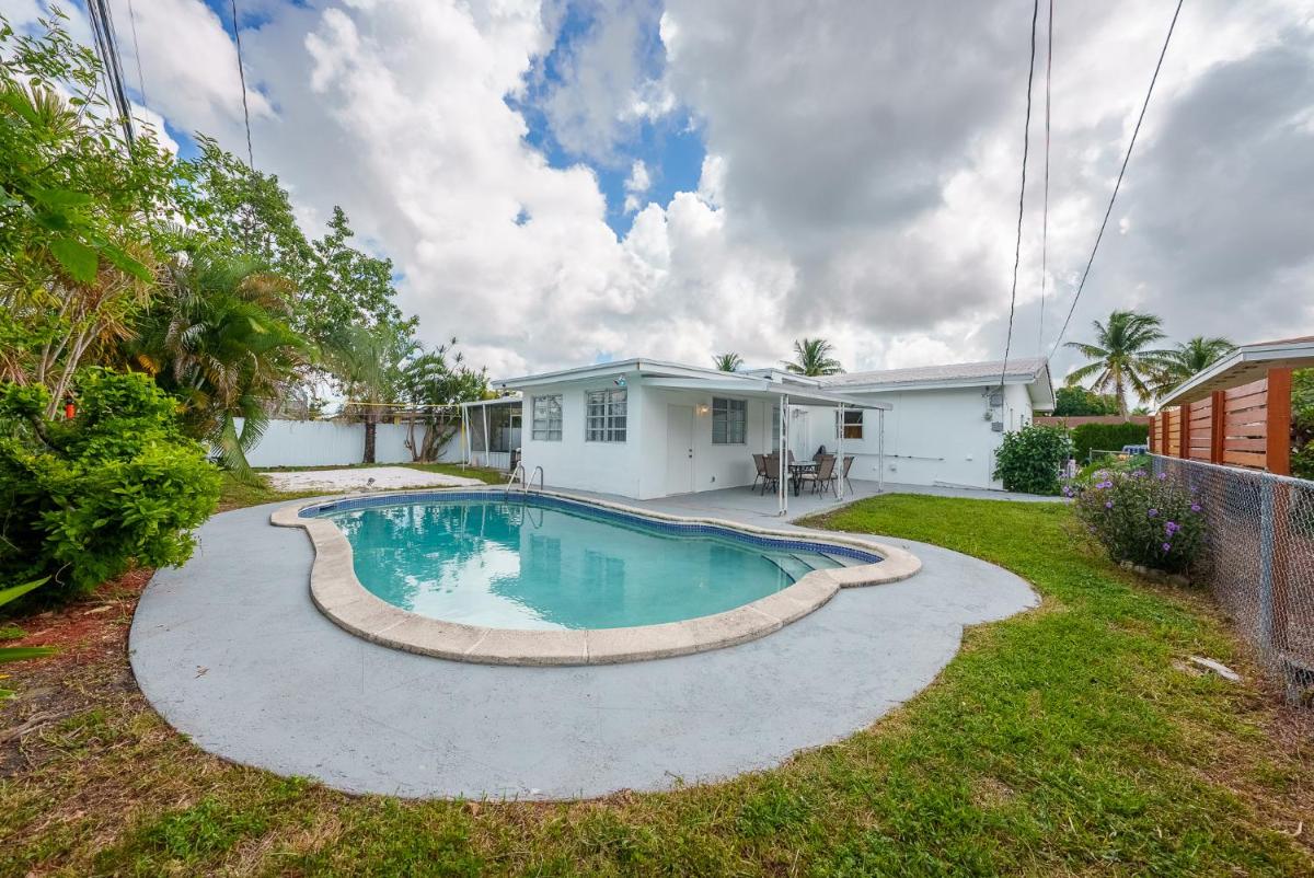Photo - La Serre Miami Home & Private Pool Near Aventura Mall