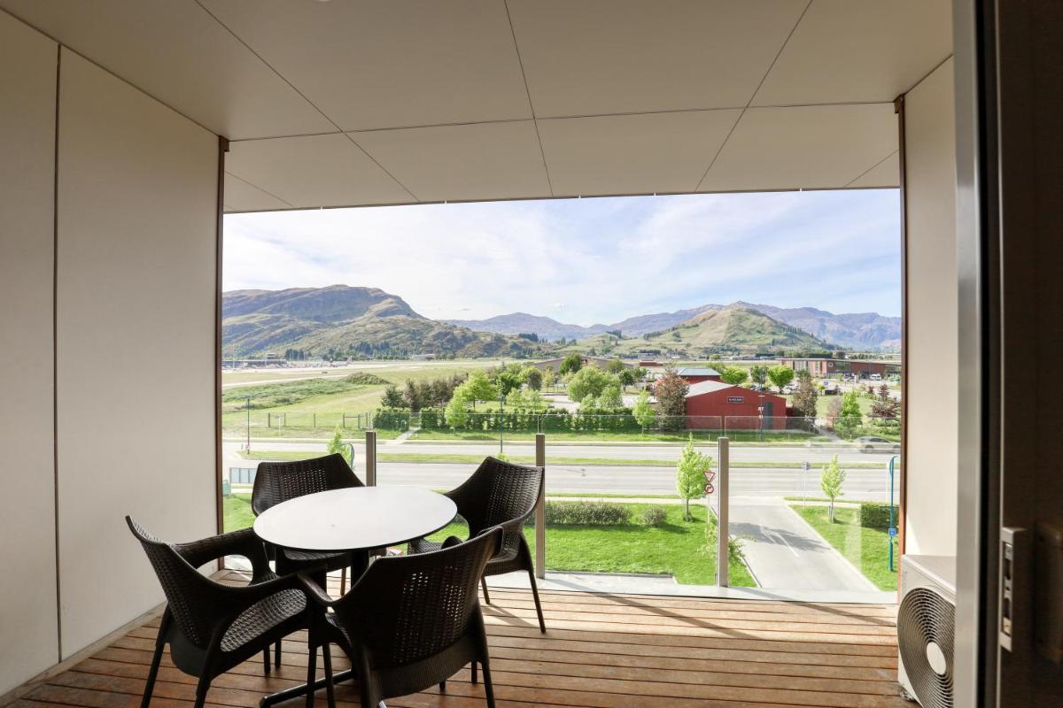 Photo - Ramada Suites by Wyndham Queenstown Remarkables Park