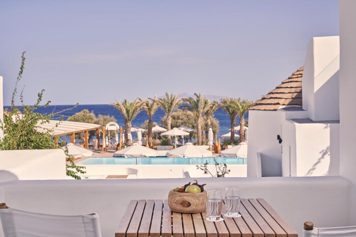 Photo - Nikki Beach Resort & Spa Santorini