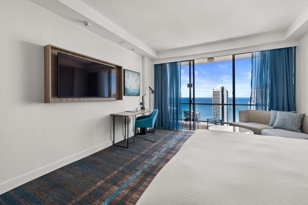 Photo - Crowne Plaza Surfers Paradise, an IHG Hotel