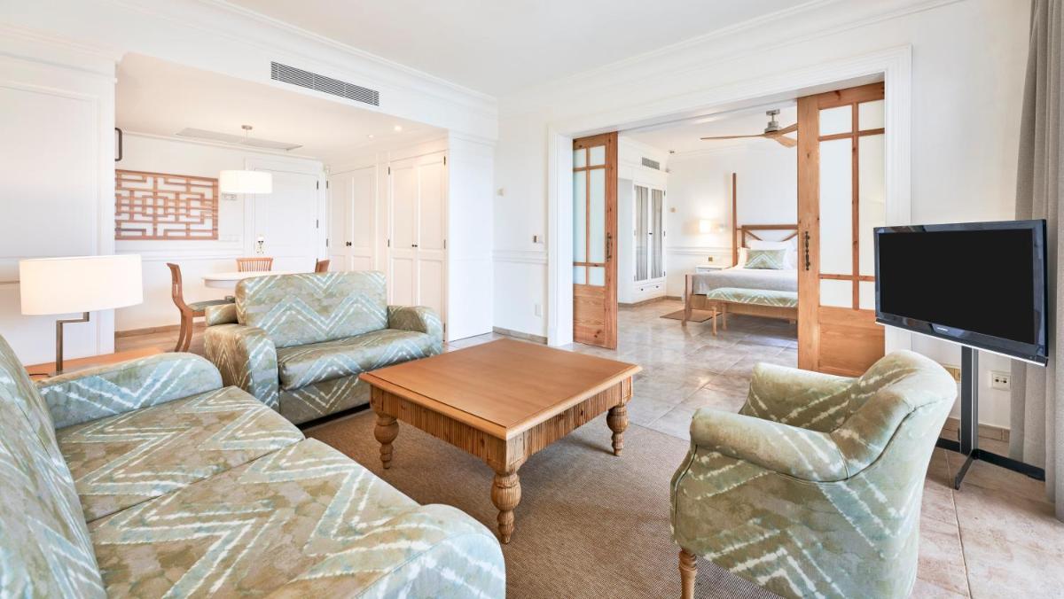 Insotel Punta Prima Prestige Suites & Spa photo 8