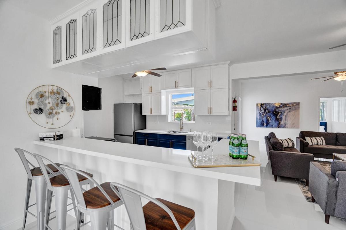 Photo - La Serre Miami Home & Private Pool Near Aventura Mall