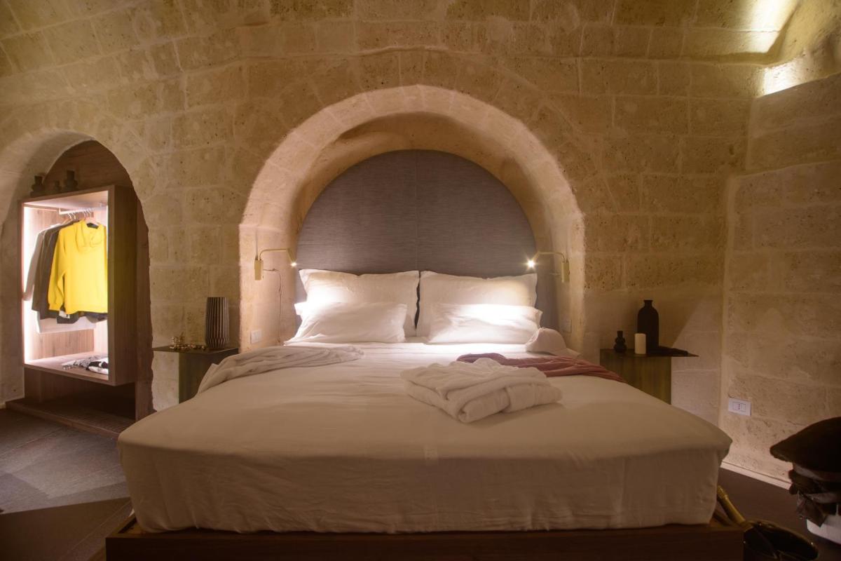 Photo - Le Malve Cave Retreat