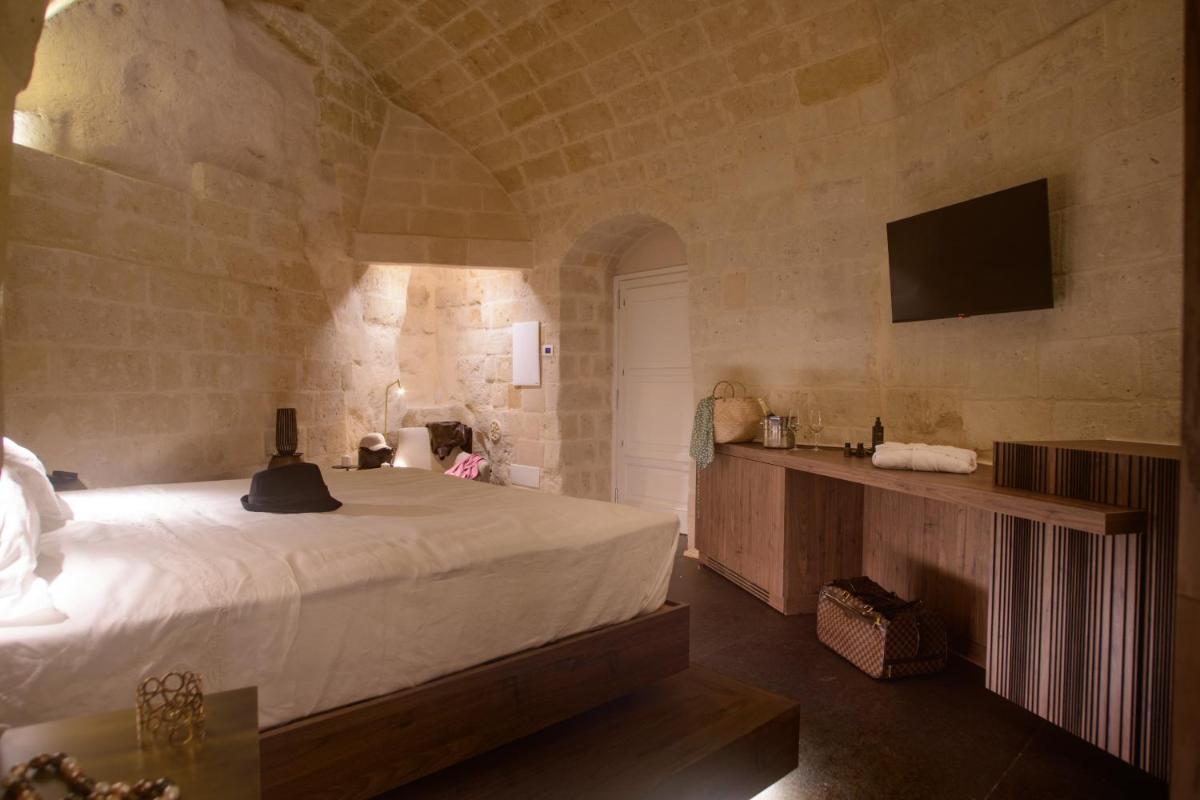 Photo - Le Malve Cave Retreat