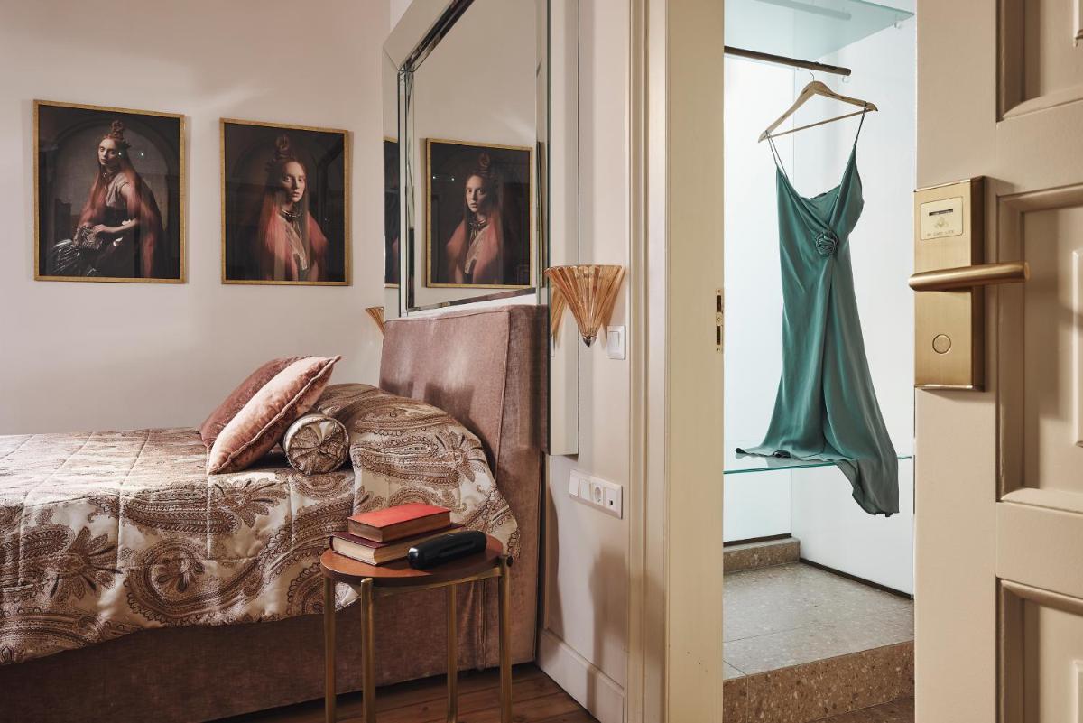 Photo - Bohemian Suites Athens