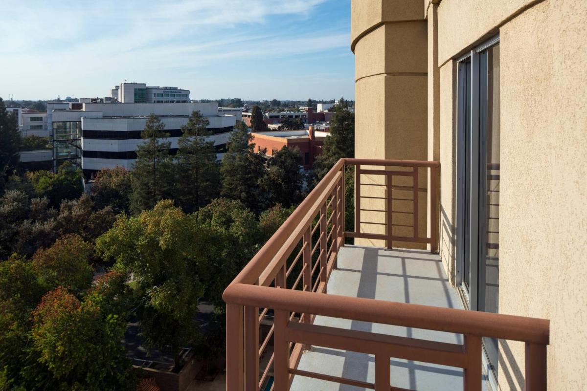 Photo - Visalia Marriott at the Convention Center