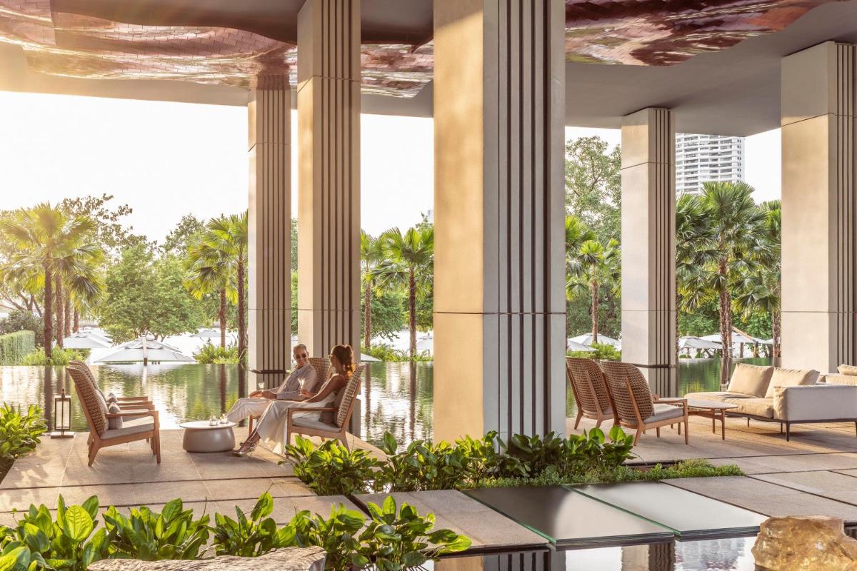 Four Seasons Hotel Bangkok at Chao Phraya River photo 9