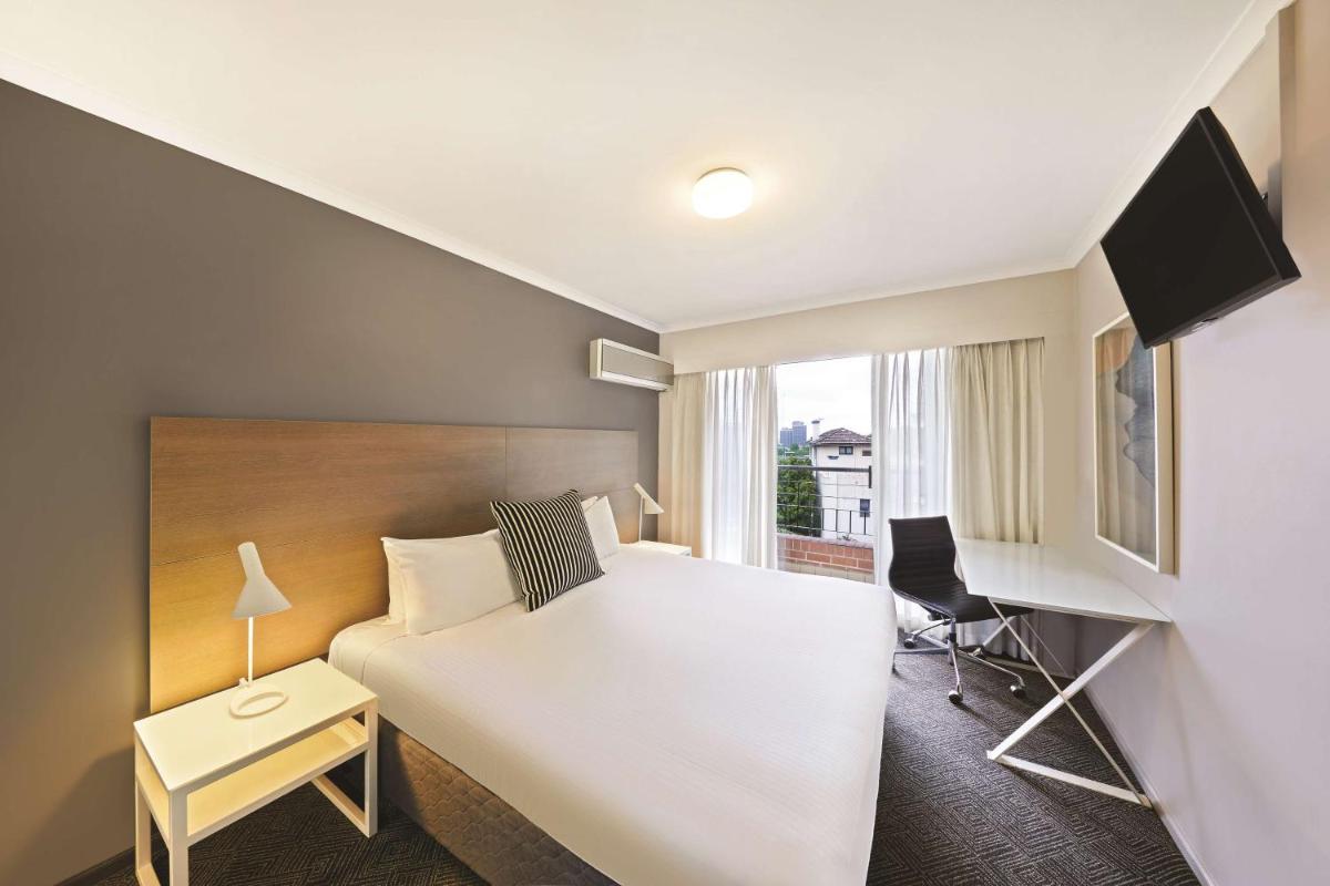 Photo - Adina Apartment Hotel Sydney Surry Hills