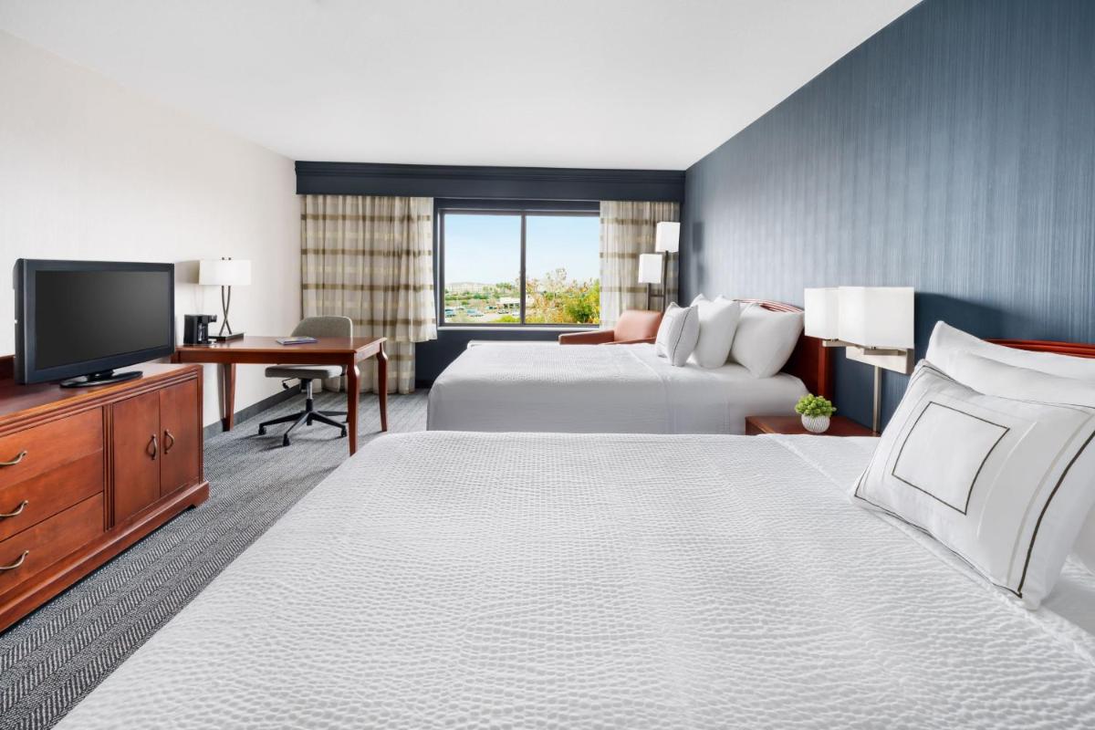 Photo - Courtyard by Marriott Sacramento Folsom