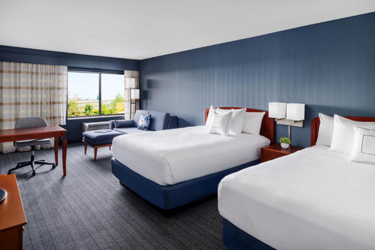 Photo - Courtyard by Marriott Sacramento Folsom