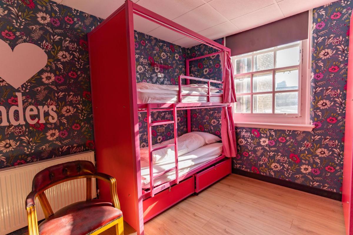 Foto - Hostelle - women only hostel London