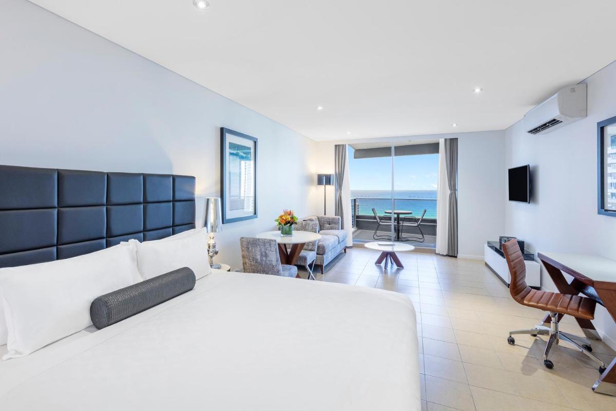 Photo - Meriton Suites Broadbeach