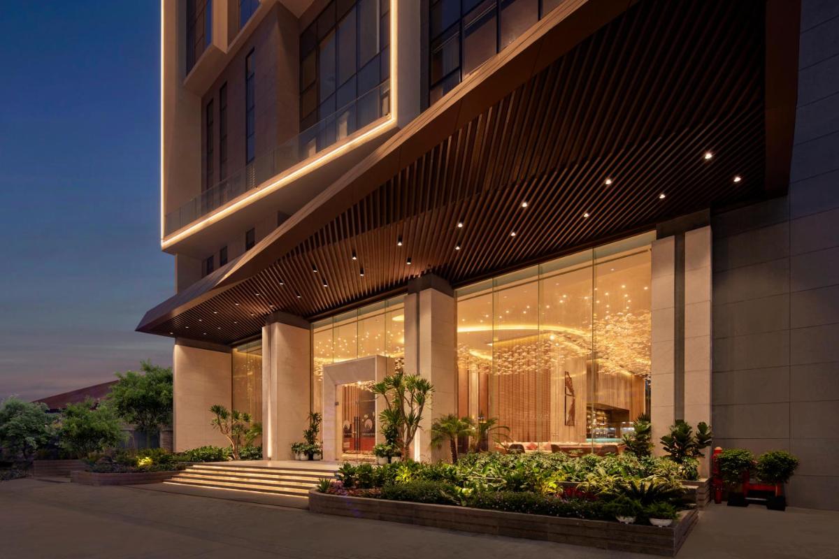 The Watson Premium HaLong Hotel photo 7