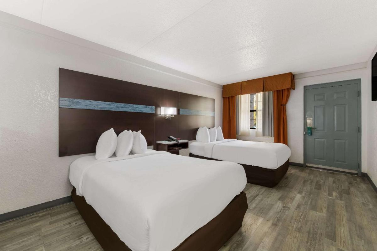 Photo - Quality Inn & Suites Charlotte Airport