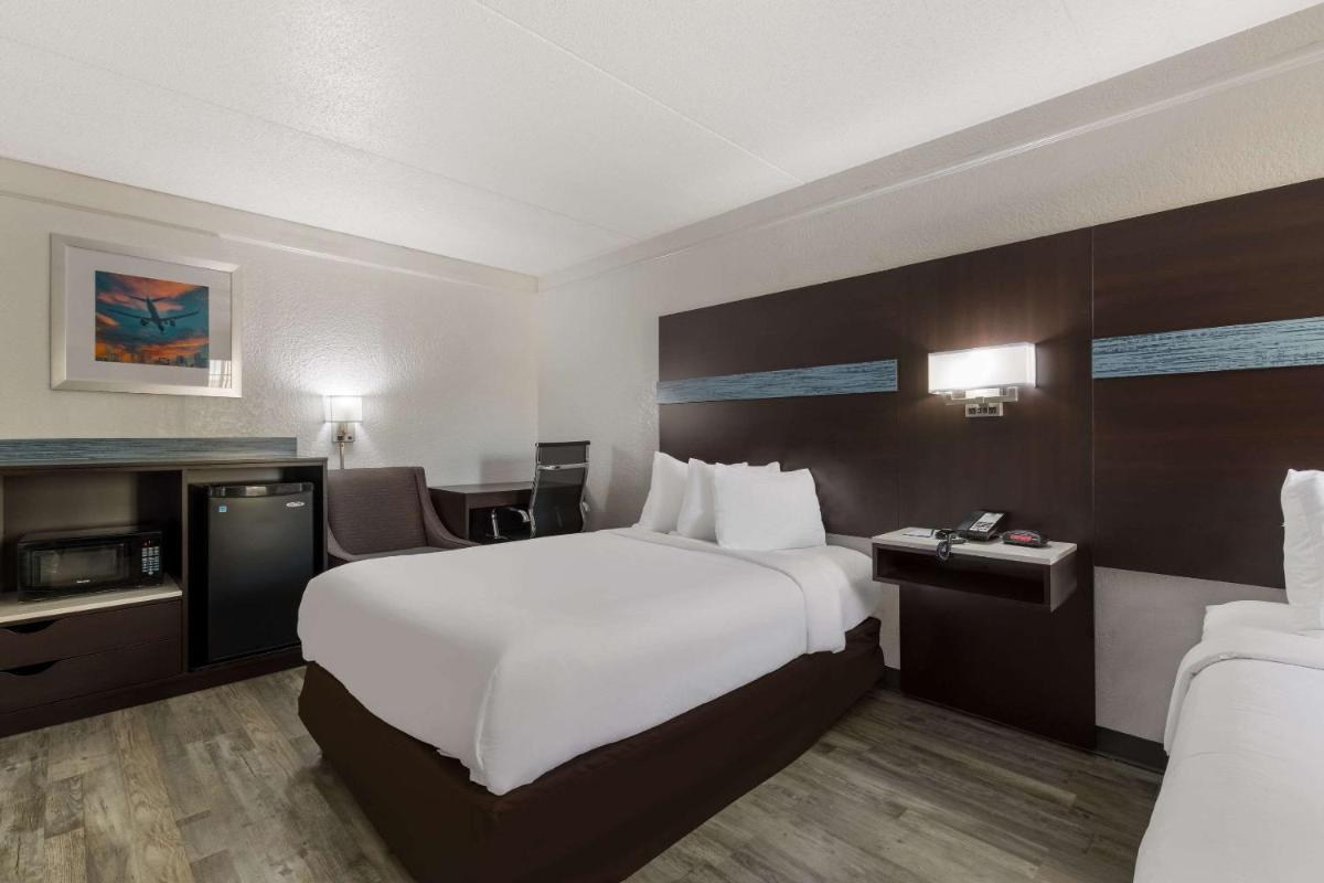 Photo - Quality Inn & Suites Charlotte Airport