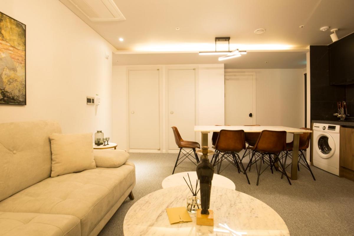 Photo - UH Suite The Jongno