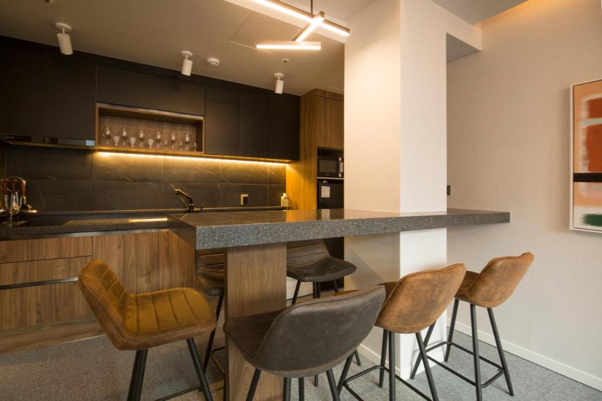 Photo - UH Suite The Jongno