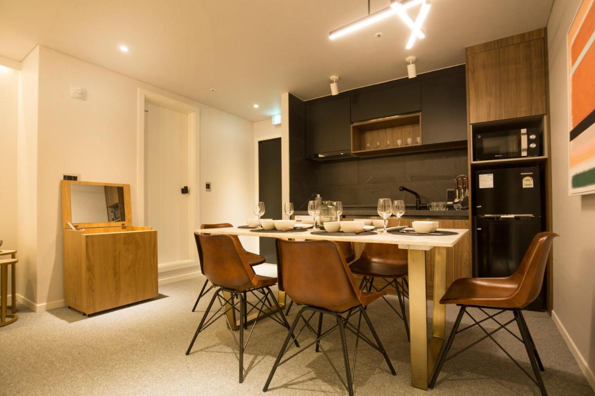 Photo - UH Suite The Jongno