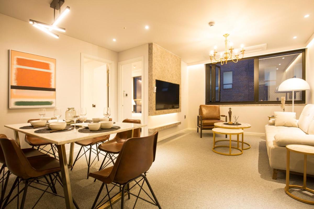 Photo - UH Suite The Jongno