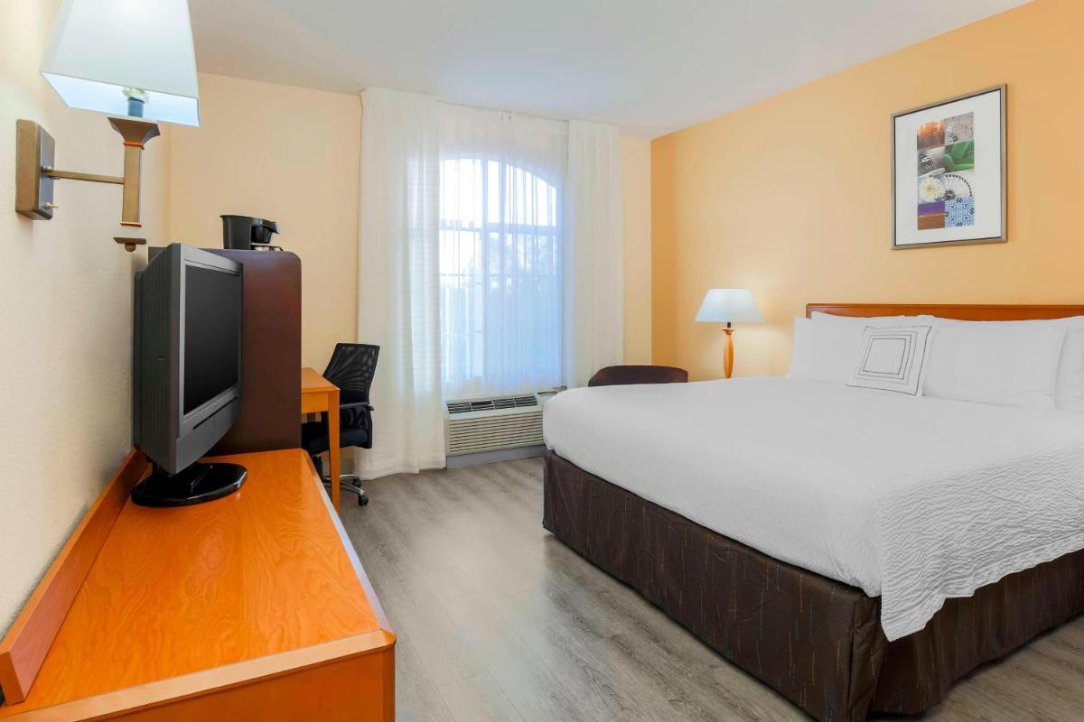 Photo - Fairfield Inn & Suites Temecula