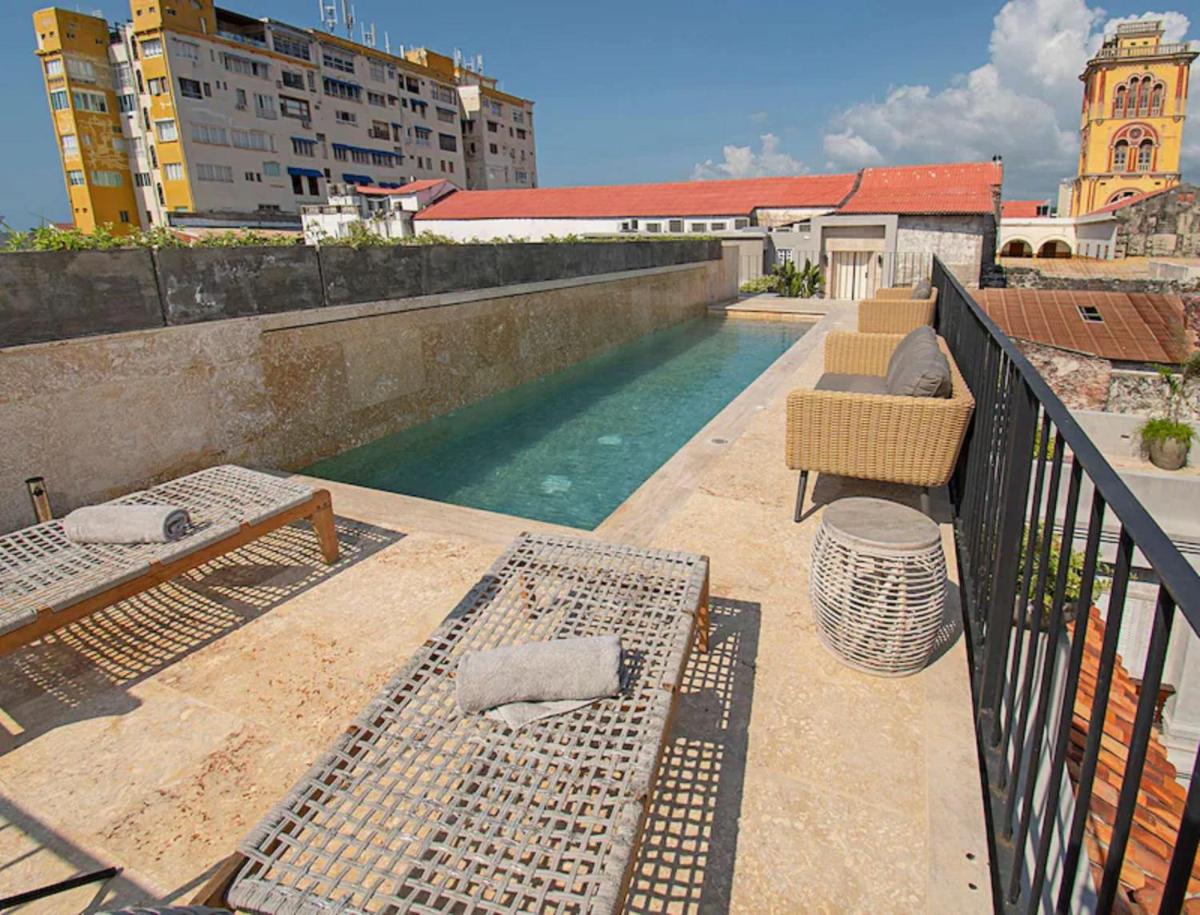 Photo - Room in Lodge - Hdl-Pk Hotel room in the historic center with pool and WIFI